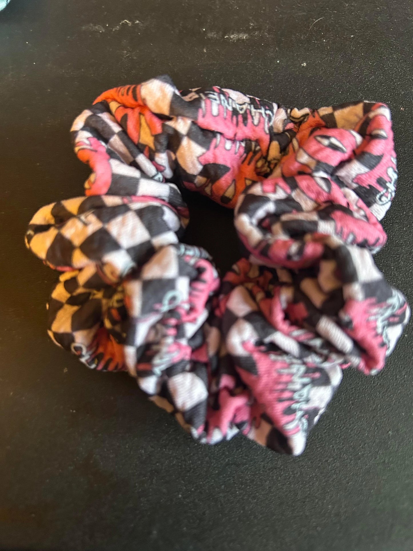 chanel large scrunchie